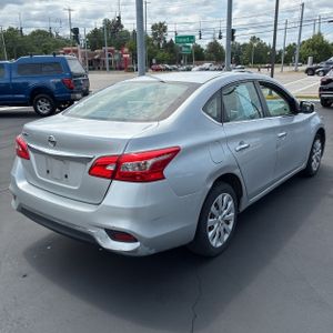2018 Nissan SENTRA S — фото 8