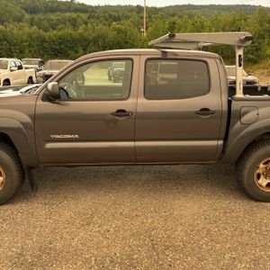 2015 Toyota TACOMA V6 photo 4