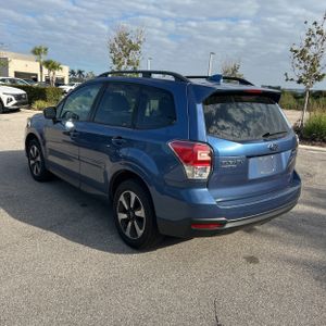 SUBARU FORESTER 2.5I PREMIUM - 5