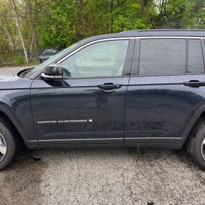 JEEP GRAND CHEROKEE - 4