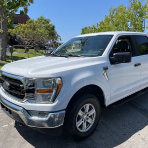 FORD F-150 XLT - 2