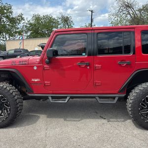 JEEP WRANGLER UNLIMITED SAHARA - 4