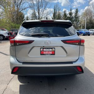 TOYOTA HIGHLANDER - 7