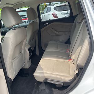 صورة مصغرة 34 لـ 2017 FORD ESCAPE SE