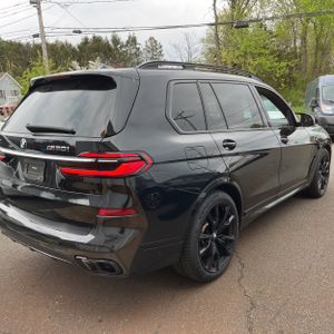 BMW X7 M60I - 8