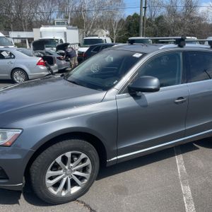 AUDI Q5 2.0T PREMIUM - 2