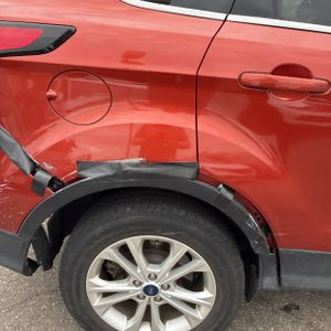 صورة 9 لـ 2019 FORD ESCAPE SE