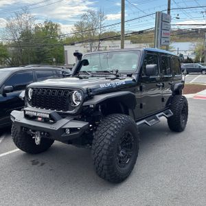 JEEP WRANGLER 4-DOOR WILLYS 4X4 - 1