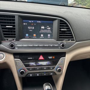 صورة مصغرة 37 لـ 2017 Hyundai ELANTRA LIMITED