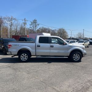 FORD F-150 XLT - 10