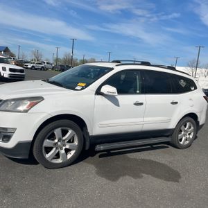 CHEVROLET TRAVERSE LT - 3