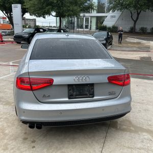 AUDI A4 2.0T PREMIUM - 7