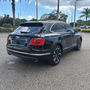 صورة 8 لـ 2019 Bentley BENTAYGA V8