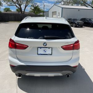 BMW X1 SDRIVE28I - 7