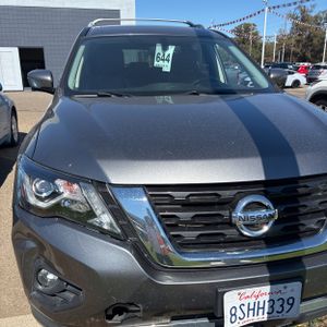 2017 Nissan PATHFINDER PLATINUM — миниатюра 15