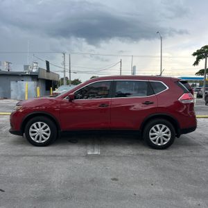 2016 Nissan ROGUE S — фото 3