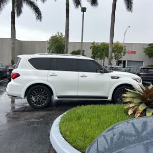 صورة 10 لـ 2022 Infiniti QX80 PREMIUM SELECT