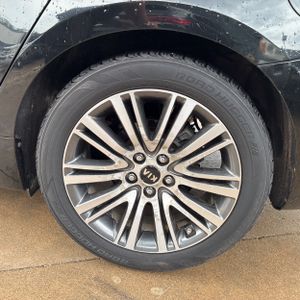 صورة مصغرة 18 لـ 2014 KIA CADENZA PREMIUM