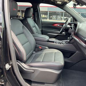 2025 Chevrolet TRAVERSE Z71 照片 33