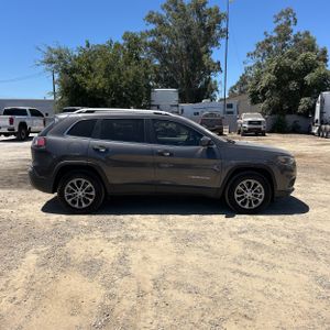 2021 JEEP CHEROKEE LATITUDE PLUS 照片 10