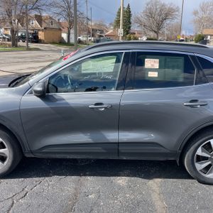 FORD ESCAPE PLATINUM - 4