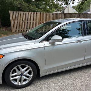 2015 FORD FUSION SE photo 2