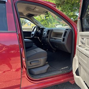 2011 RAM RAM 1500 ST — миниатюра 33