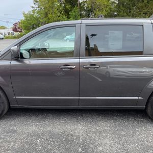 DODGE GRAND CARAVAN - 4
