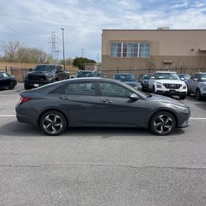 HYUNDAI ELANTRA SEL - 10