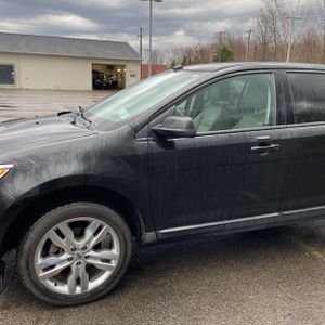 FORD EDGE SEL - 2
