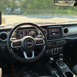 2020 JEEP WRANGLER UNLIMITED SAHARA 缩略图 35