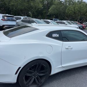 2016 Chevrolet CAMARO LT photo 9