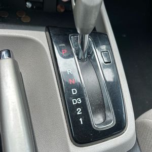 2013 Honda CIVIC LX — миниатюра 61
