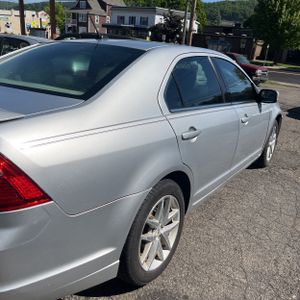 FORD FUSION SE - 9