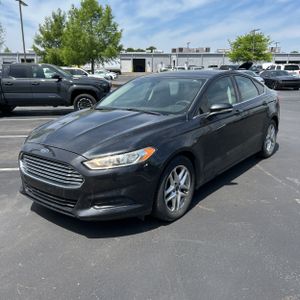FORD FUSION SE - 1