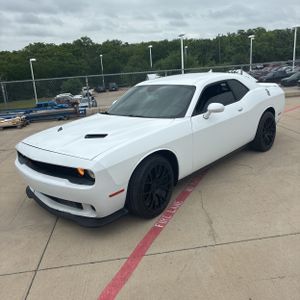 DODGE CHALLENGER SXT PLUS - 1
