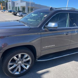 CHEVROLET SUBURBAN PREMIER - 2