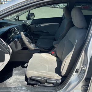 صورة مصغرة 31 لـ 2013 Honda CIVIC EX