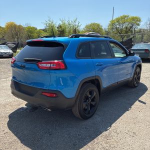 JEEP CHEROKEE LIMITED - 8