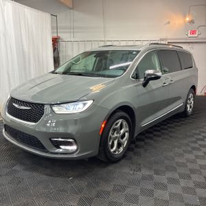 CHRYSLER PACIFICA LIMITED - 1