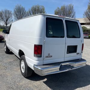 Ford E-Series E-250 - 5