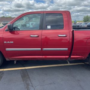 DODGE RAM 1500 SLT/SPORT/TRX - 4
