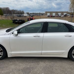 LINCOLN MKZ BASE - 4