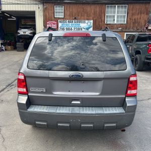 FORD ESCAPE XLT - 7