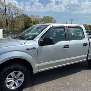FORD F150 XL - 2