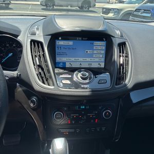2019 FORD ESCAPE TITANIUM — миниатюра 37