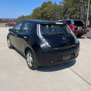 NISSAN LEAF SV - 5