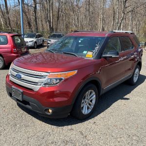 FORD EXPLORER XLT - 1