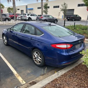 FORD FUSION SE - 5