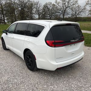 CHRYSLER PACIFICA SELECT - 5